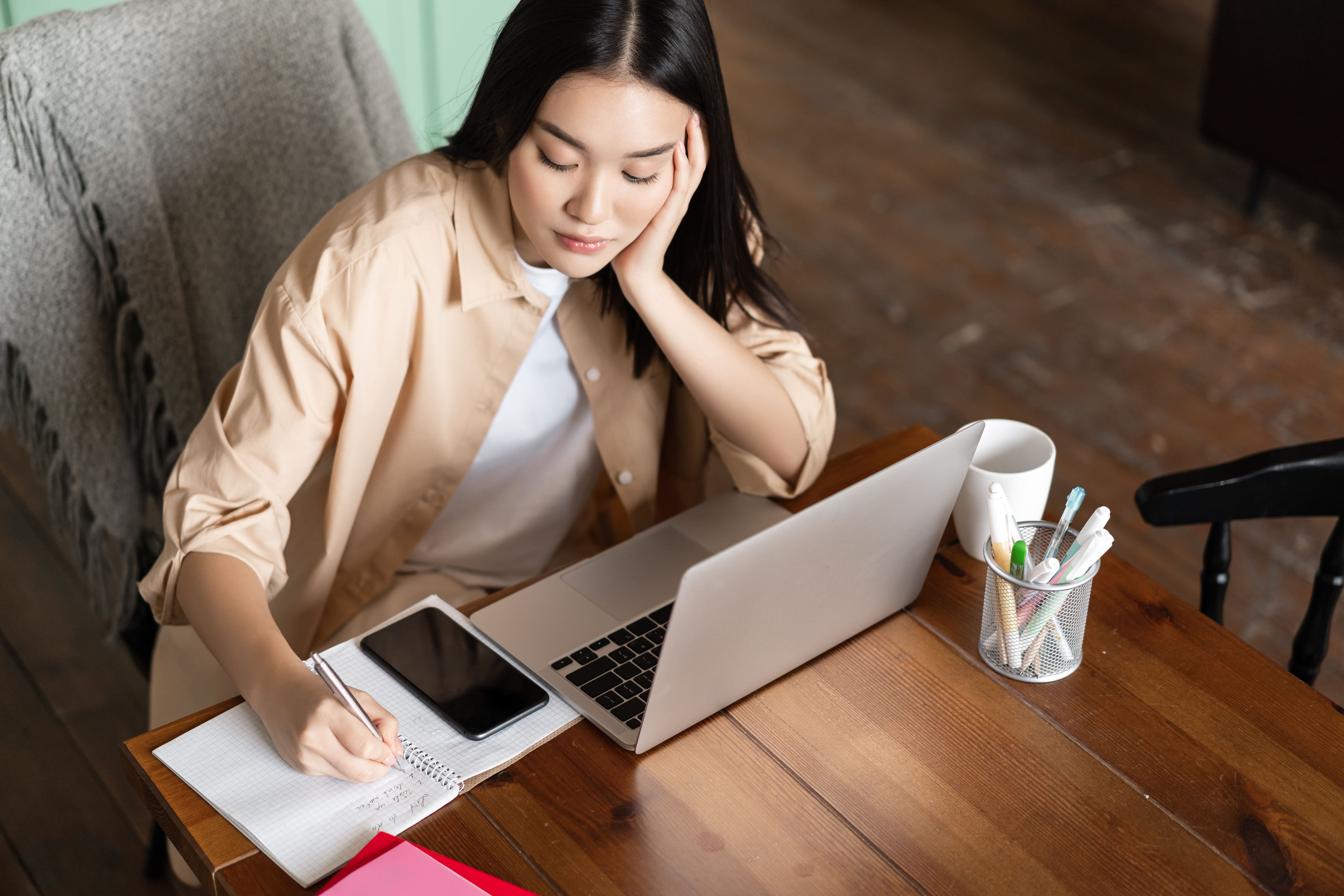 Beyond the Corporate Ladder: How HR Must Dismantle the Career Plateau Before It Drains Top Talent